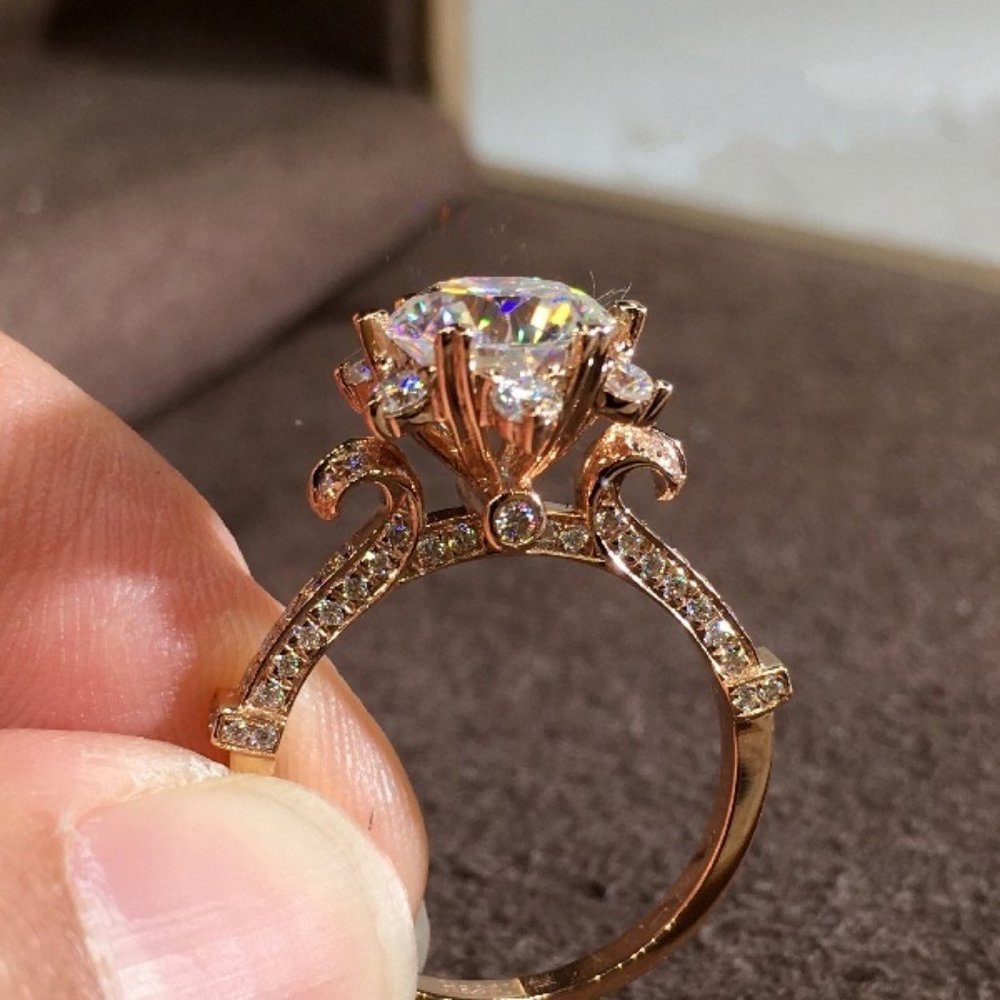 NEW 18K Rose Gold Diamond Crown Flower Ring